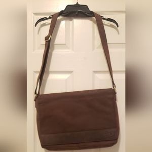 Estalon Leather Messenger Bag